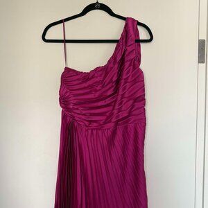 The A&F Giselle Pleated One-Shoulder Maxi Dress